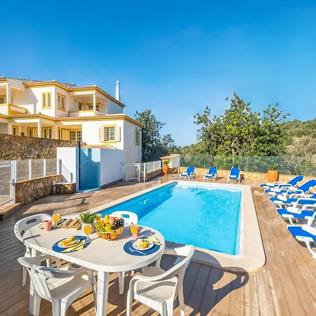 Villa For Ten People With Garden * Αλμπουφέιρα
